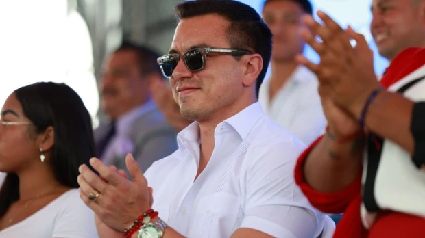 Noboa dice que Ecuador se "vuelve más competitivo" con los aranceles de Trump