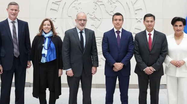 Ecuador deberá eliminar subsidios y crear impuestos para cumplir con el FMI