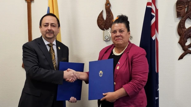 Ecuador extiende su presencia en el Pacífico