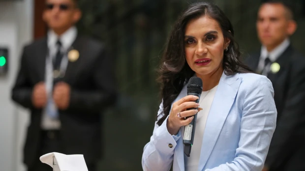 Abad acusó a Noboa de violencia política y dice temer por su vida