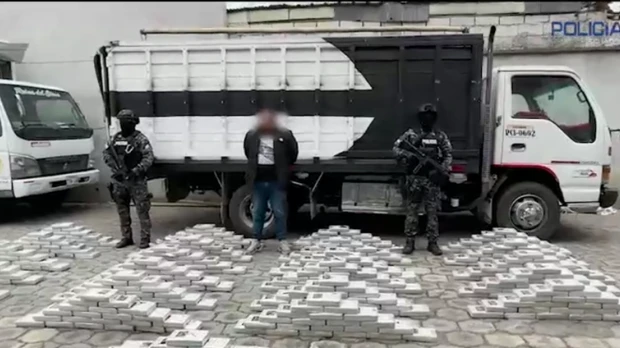 600 kilos de cocaína fueron hallados en un camión en Ibarra