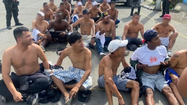 La Policía detuvo a 57 integrantes de 2 bandas criminales