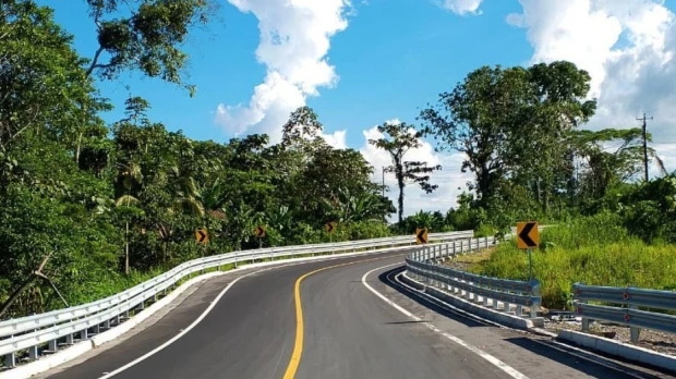 Orellana cuenta con nueva vía asfaltada de 5,4 kilómetros
