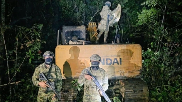 Operativo militar en Napo golpea a la minería ilegal con pérdidas de US$225.000