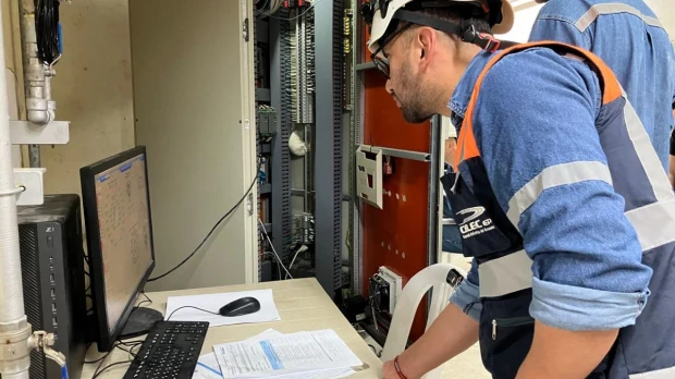 La central Alluriquín inició las pruebas mecánicas