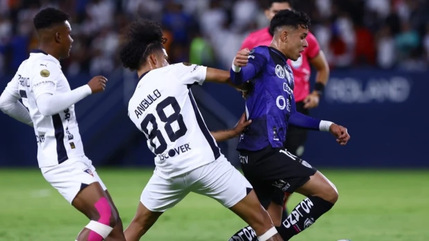 Independiente conservó el liderato tras empatar con Liga