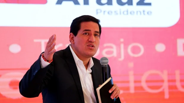 Andrés Arauz cierra su campaña en Guayaquil y evoca a la Revolución Ciudadana de Correa