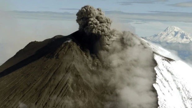 Advierten de posible descenso de lahares desde el volcán ecuatoriano Sangay