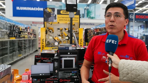 Los generadores eléctricos escasean y se agotan en Ecuador