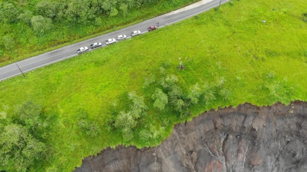 Infraestructura vial, petrolera y eléctrica, en riesgo por erosión del río Coca