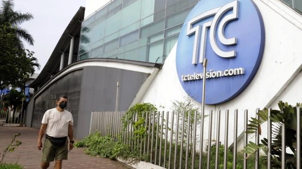 Sentencia de 8 años para 2 adolescentes por ataque armado a TC Televisión