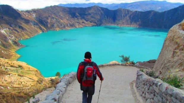 ¿Qué feriados tendrá Ecuador en noviembre de 2025?