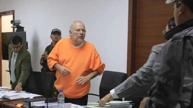 Fiscalía dice que Carlos Pareja es autor de peculado