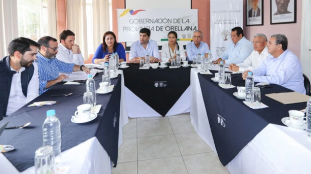 Gobierno entrega cerca de 40 millones de dólares a los gobiernos locales de Orellana para la ejecución de obras básicas
