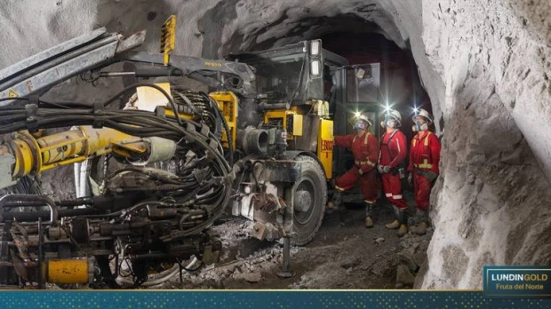 Ecuador empieza a sacar oro con un precio de $ 1.454 la onza
