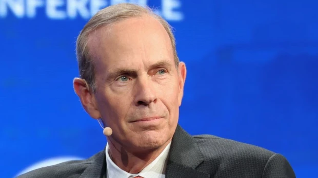 Mike Wirth advierte sobre la posible escasez global de crudo por bloqueo en Ormuz