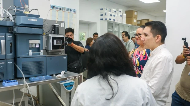 Universidad Ikiam y Prefectura de Pastaza avanzan en cooperación para proyectos sostenibles en la Amazonía