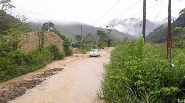 El río Nambija se desborda en Zamora