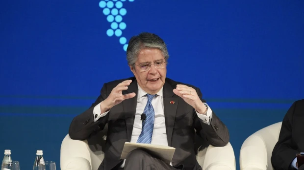 Lasso concluye mandato, acortado por ‘muerte cruzada’ y tortuosa gobernabilidad