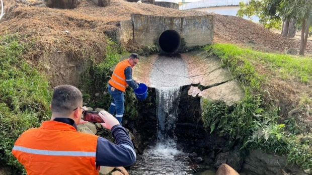 Manzano advirtió riesgo en el agua del río Daule