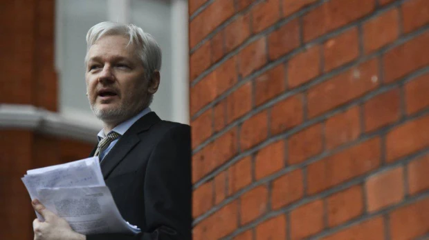 Julian Assange ocupa tres espacios en embajada de Ecuador en Londres