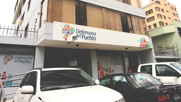 Defensoría del Pueblo pide justicia para aclarar feminicidio en cuartel de Orellana