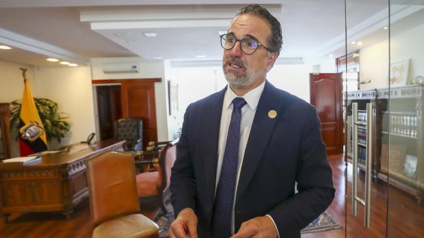 Ecuador buscará en la cumbre UE-Celac más apoyos para la exención de la visa Schengen