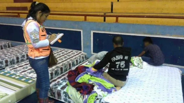 Afectados por inundaciones en Tena reciben ayuda humanitaria
