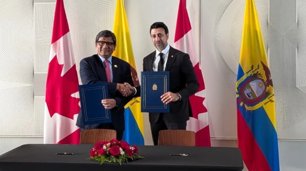 Ecuador y Canadá firman un Tratado de Libre Comercio