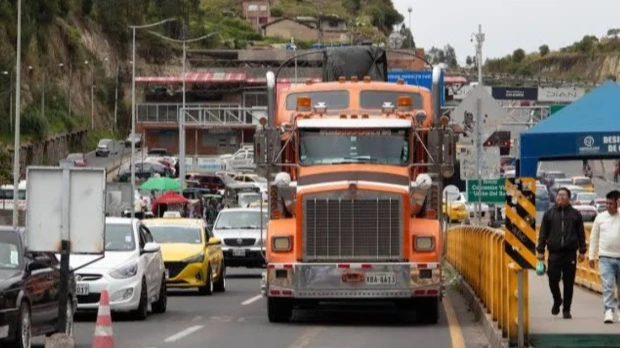 SRI prorroga hasta diciembre la actualización del RUC para transportistas