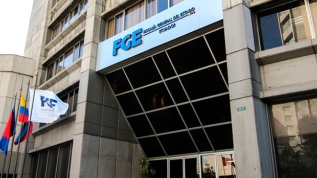 Correa fue llamado a la Fiscalía por traición a la patria 