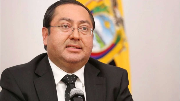 Ecuador apunta a su primer endeudamiento en eurobonos