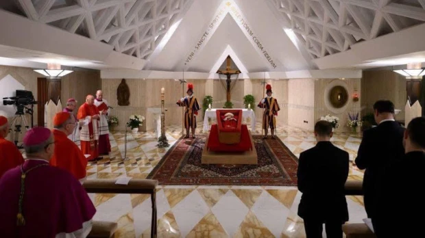 Daniel Noboa asistirá al funeral del papa Francisco