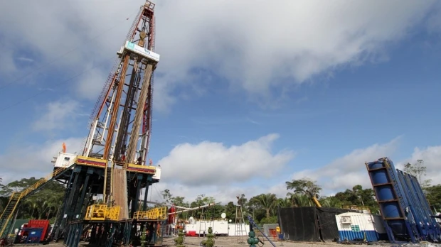 Los desastres naturales y las protestas ponen en aprietos a Petroecuador