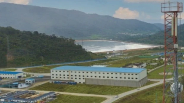 El secretario general de la organización, Haitham Al Ghais, se reunió con Fernando Santos, ministro de Energía y Mina / Foto: EFE