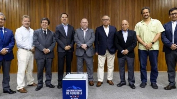 Perú explota solo cinco de sus 18 cuencas con potencial de petróleo y gas natural