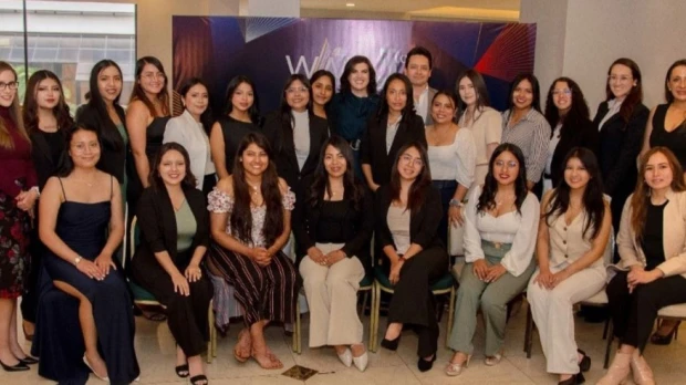El programa ‘Soy Minera’ entregó becas a 20 estudiantes