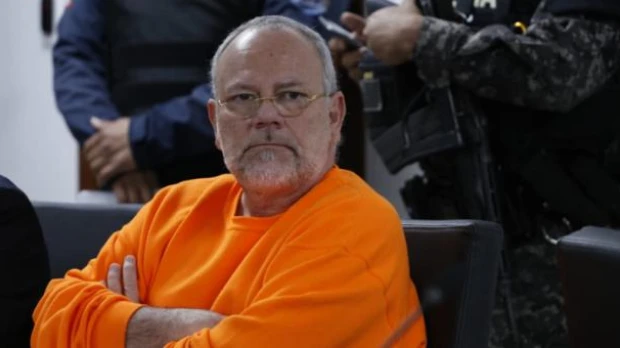 Carlos Pareja Yannuzzelli recibe la quinta sentencia en el caso Petroecuador