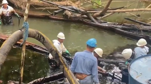 Derrame de Petroecuador contaminó el río Teteye