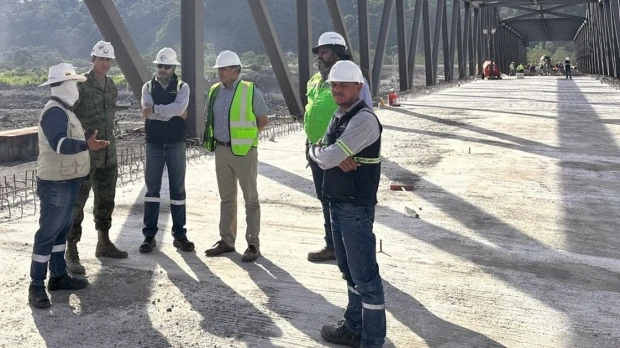 La vía Macas-Puyo se cerrará por obras en el puente del río Upano 
