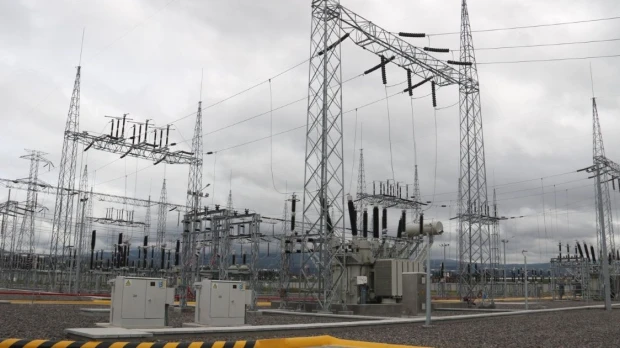 Mayor demanda eléctrica desafía la capacidad del sistema energético ecuatoriano
