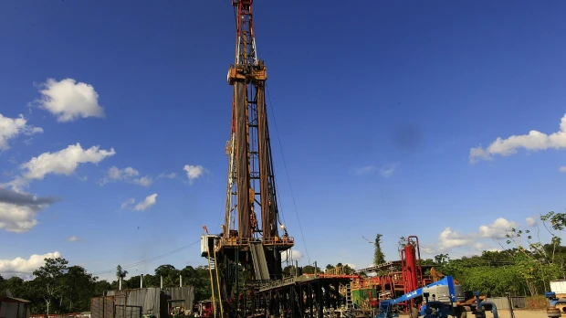 Petroecuador activa cláusula de "fuerza mayor" en exportaciones de crudo Oriente