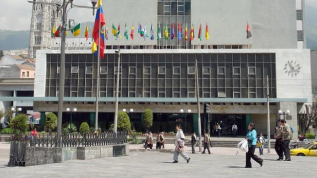 Banco Central de Ecuador buscará autonomía y capitalización con nueva ley
