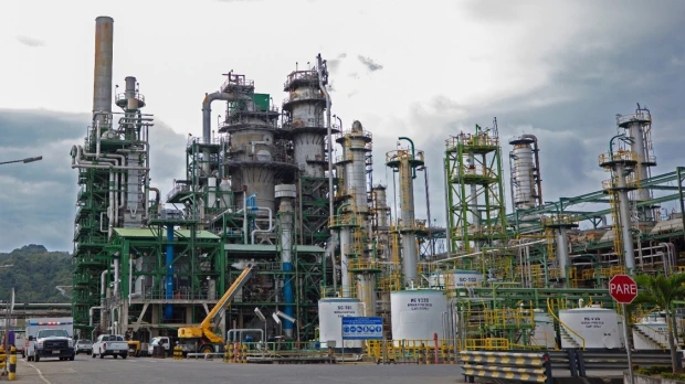 El petróleo WTI, referente de Ecuador, sumó su cuarta semana al alza