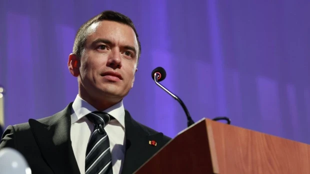 Noboa expresa su interés en restablecer las relaciones diplomáticas con México