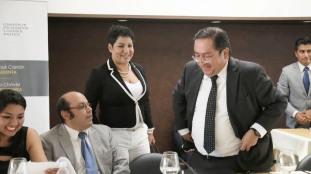 Fiscalización ya procesa juicios a 3 exfuncionarios
