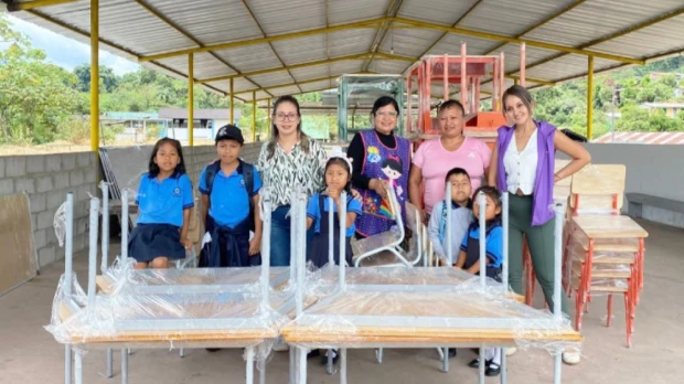 Kits escolares fueron entregados en Napo