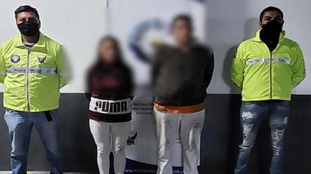 Madre y padrastro de niño asesinado fueron condenados a 34 años de cárcel
