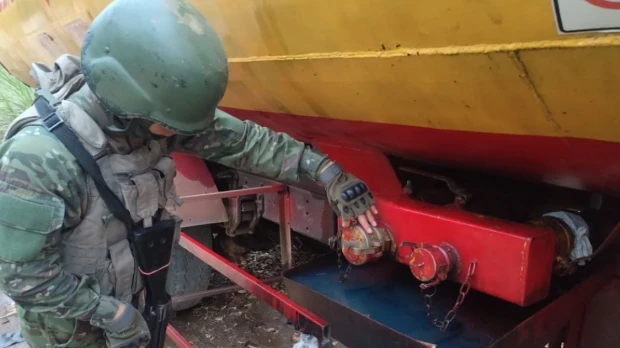 Gobierno acusó al crimen organizado de estar tras el contrabando de combustible