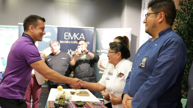 Noboa inició su agenda oficial en España con emprendedores ecuatorianos 